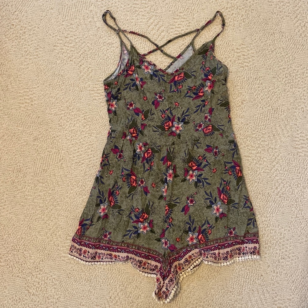 Hollister cross cross back romper
